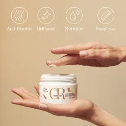 Masque Lumière Oil Reflections Wella 150ml -Produits Capillaires Boutique 116.31 3 48964.1694178722