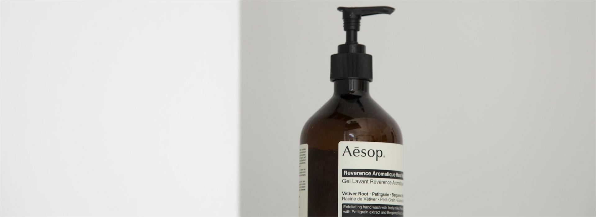 Produits Capillaires Boutique 3 Produits Capillaires Boutique -Produits Capillaires Boutique charlesdeluvio 2UPFp1to9OY unsplash